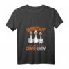 Damen Verrückte Gänse Lady Gänse T-Shirt mit V-Ausschnitt – Lustiges Geschenk für Bäuerinnen, Gänsebesitzerinnen & Tierliebhaber zu Geburtstag & Weihnachten