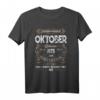 Lustiges 46. Geburtstag T-Shirt Jahrgang 1975 Oktober – Vintage Legendär Geschenk für Sie & Ihn