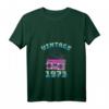 Damen 47. Geburtstag Vintage 1973 T-Shirt mit V-Ausschnitt – Retro Geschenk für Mann und Frau, Geburtstagsspruch mit Palmen & Ghettoblaster