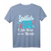 32. Geburtstag T-Shirt für Mann und Frau - Geschenkidee zum 32. Ehrentag, Jahrgang 1990, humorvoll und persönlich