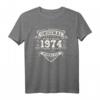 50. Geburtstag Mann & Frau T-Shirt Jahrgang 1974 – Lustige Deko & Geschenkideen für den 50. Geburtstag