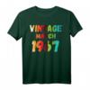 Jahrgang März 1967 T-Shirt - Klassisch geschnitten, doppelt genähter Saum, Perfektes Geburtstagsgeschenk