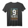 Kinder Geburtstag 9 Geschenke Shirt - Für Jungen und Mädchen, Klassisch geschnitten, Perfekt zum 9. Geburtstag