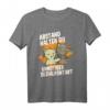 Abstand halten unnötiger Sozialkontakt Spruch Kätzchen Katze T-Shirt – Lustiges Geschenk für Freunde mit Humor, ideal zum Social Distancing & Witzige Sprüche