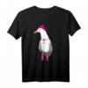 Lustiges Möwen T-Shirt mit Gummistiefel und Wollmütze – Maritimes Geschenk für Meer- und Küstenliebhaber, Urlaub & Geburtstag