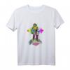 Astronaut im Weltall mit Retro Kassettenrecorder T-Shirt – Originelles Geschenk für Raumfahrt- und Musikfans zu Geburtstag, Halloween & Weihnachten