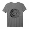 Maori Polynesian Tattoo Skorpion T-Shirt mit Mond und Sonne - Perfekt für Taucher, Sternzeichen-Fans und Meeresliebhaber