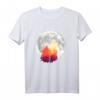 Heulender Wolf im Vollmond - Kunstillustration T-Shirt für Wolfsliebhaber, Naturschutz und Outdoor-Abenteuer