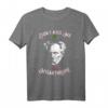 Schopenhauer Don't Kiss Me I'm a Misanthrope Shirt – Lustiges Philosophen T-Shirt für Literaten, Pessimisten & Geisteswissenschaftler