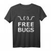 Free Bugs T-Shirt – Lustiges Entwickler T-Shirt für Informatiker, Geeks & Nerds mit Programmiersprachen-Print
