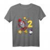 Kinder 2. Geburtstag T-Shirt mit Rakete und Astronaut - Perfekt für den Weltraum-Fan zum Geburtstag, Kindergarten & Schule