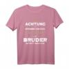 Achtung erheben Sie sich, Majestät Bruder betritt den Raum T-Shirt – Lustiges Geschenk für Bruder zu Geburtstag, Muttertag, Vatertag & Weihnachten