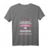 Damen T-Shirt mit Spruch 'Erheben Sie Sich die Schneiderin Betritt Den Raum' - Lustiges Büro-Outfit für Kolleginnen, Freundinnen & Tanten