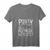 Damen Mieze Katze POSITIV AUF MÜDE GETESTET - Schlaf T-Shirt mit V-Ausschnitt für Katzenliebhaber & Morgenmüde