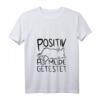 Damen Mieze Katze POSITIV AUF MÜDE GETESTET - Schlaf T-Shirt mit V-Ausschnitt für Katzenliebhaber & Morgenmuffel