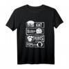 Eat Sleep Drums Repeat T-Shirt – Lustiges Musiker-Design für Schlagzeuger, Bandmitglieder & Musikliebhaber als Geschenk