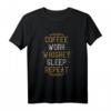 Kaffee Arbeit Whiskey Schlaf Wiederholung Whiskey Bourbon T-Shirt - Vintage Spirituosen Motiv für Bourbon-Trinker und Whiskey-Liebhaber
