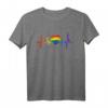 LGBT Pride Herz T-Shirt mit Regenbogen Herzschlag - Unterstützung & Stolz für Schwule, Lesben & Transgender bei Pride & Alltag