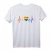 LGBT Pride Herz T-Shirt mit Regenbogen Herzschlag - Unterstützung & Stolz für Schwule, Lesben & Transgender bei Pride & Alltag