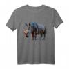 Nashorn Kunst Polygon Tier T-Shirt – Tierliebe zeigen & Naturschutz unterstützen