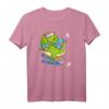 Lustiges Dinosaurier fährt Ski T-Shirt - Perfektes Geschenk für Skifahrer, Dino-Fans und Après-Ski Party