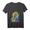 Damen Indianer Cheffedern Spirituelles T-Shirt mit V-Ausschnitt – Buntes Boho Indianer T-Shirt für Spirituelle und Indianer-Fans