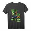 Kinder 5 Jahre alt Dinosaurier Monster Truck Geburtstags T-Shirt - Lustiges Geschenk für Dinosaurier- und Monstertruck-Liebhaber