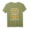 Der Gerüstbauer Betritt Den Raum - Lustiges Baustellen T-Shirt für Gerüstbauer und Bauarbeiter mit Spruch