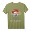 Lustiges Alien UFO Retro Geschenk T-Shirt für Männer und Frauen – Perfekt für Sci-Fi Fans und Teenager