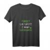 Damen Vergiss Die Sicherheit Im Labor Spruch Wissenschaft T-Shirt mit V-Ausschnitt – Lustiges Labor-Outfit für Chemie- und Wissenschaftsliebhaberinnen