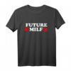 ZUKÜNFTIGE MILF Retro T-Shirt - Humorvolles, klassisch geschnittenes Shirt mit doppeltem Saum